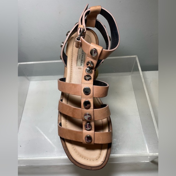 Balenciaga studed gladiador sandals nude laather sz 39.5 made in italy - Picture 9 of 15